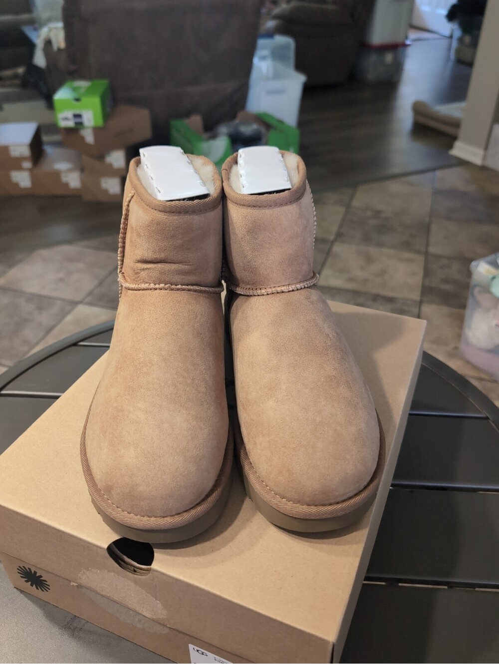 NEW 100% Authentic UGG Classic Mini II Chestnut 1016222 Women's Boots Size 8 - Picture 2 of 5